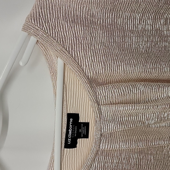 Liz Claiborne Career Shimmery Sleeveless Dressy Blouse Top 1X EUC Rom-com Core - Picture 9 of 9